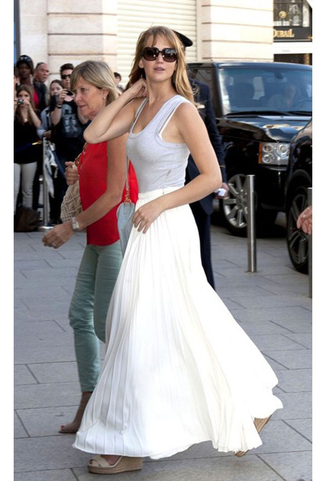 maxi-skirt-long-advice-casual-wear-tank-top-jennifer-lawrence-white-skirt