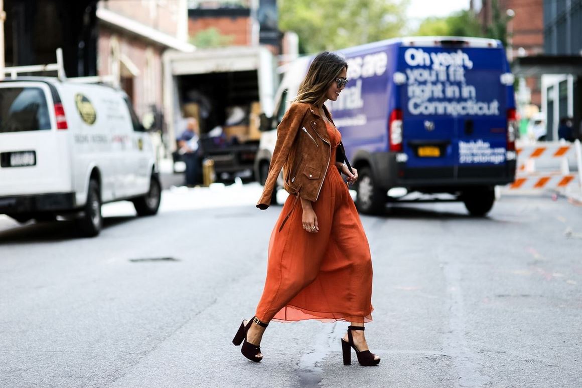 best-latest-street-fashion-new-york-fashion-week-spring-summer-ss-2016-rust-dress-brown-suede-jacket-zipper-chunky-black-heels