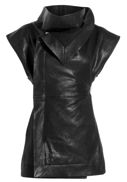 winter-2016-latest-top-jacket-trends-leather-jacket-assymetric-sleeveless-hood