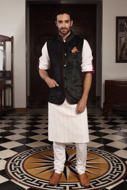 Indian Wedding Guest Outfits For Men Kurtas Designer Suits