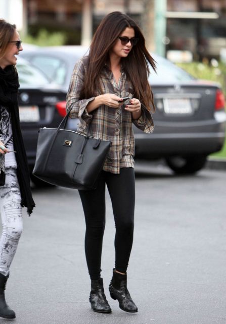 Selena Gomez's Best Looks - Selena Gomez Street Style