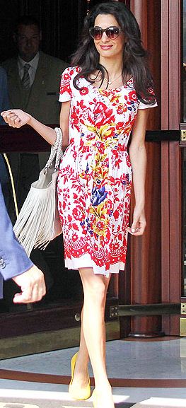amal-clooney-street-style-best-red-flowery-dress-floral-casual-white