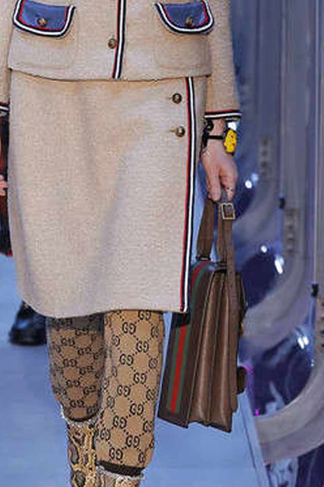 blue coat uterqüe abrigo azul gucci bag burgundy heels winter outfit street  style fashion17 – BeSugarandSpice – Fashion Blog