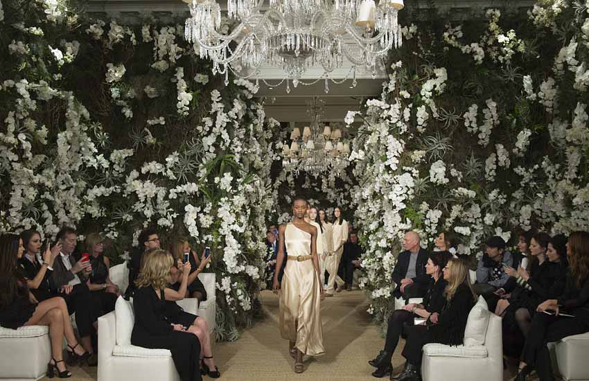 Ralph Lauren Fall Winter-ralph-lauren-fall-winter-2017-18-fw17-rtw-gown-one-shoulder