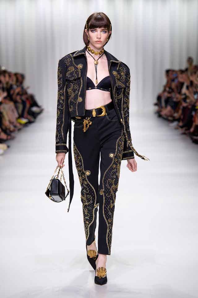 Versace Spring 2018 Collection Pays Homage To Gianni Versace