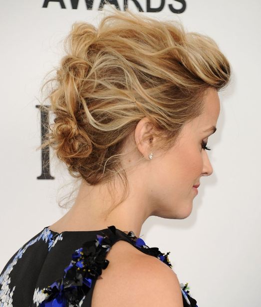 50 Easiest Curly Hairstyles Haircuts For Long Curly Hair