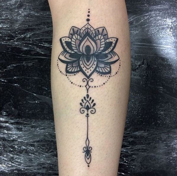 25 Pretty Lotus Flower Tattoo Ideas For Women  Tikli