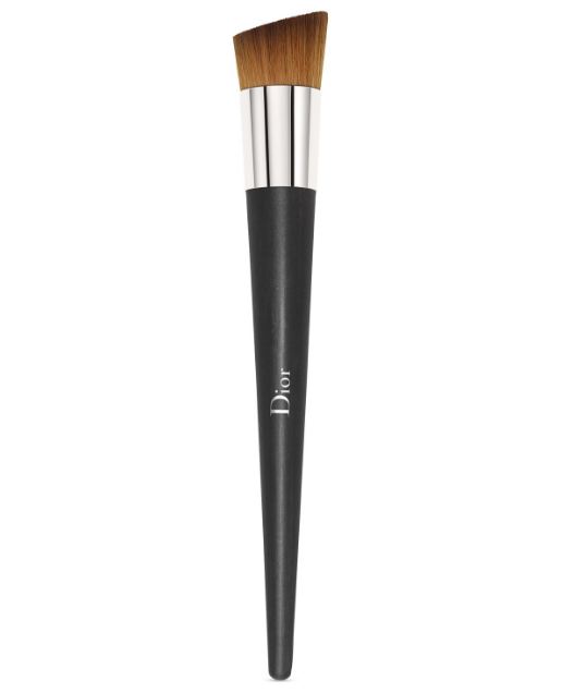 best-pro-beauty-tools-accessories-angled-sculpting-makeup-brush-contouring