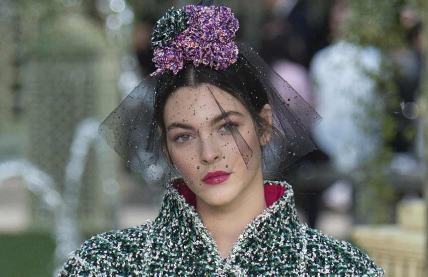 paris-fashion-week-chanel-couture-collection-makeup-looks-hairstyles-beauty
