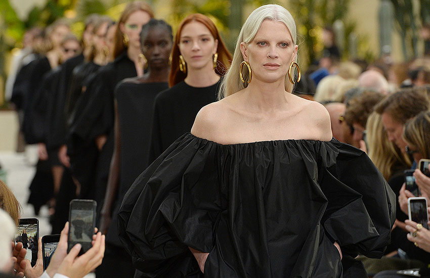 valentino-spring-summer-2019-collection-ss19-rtw