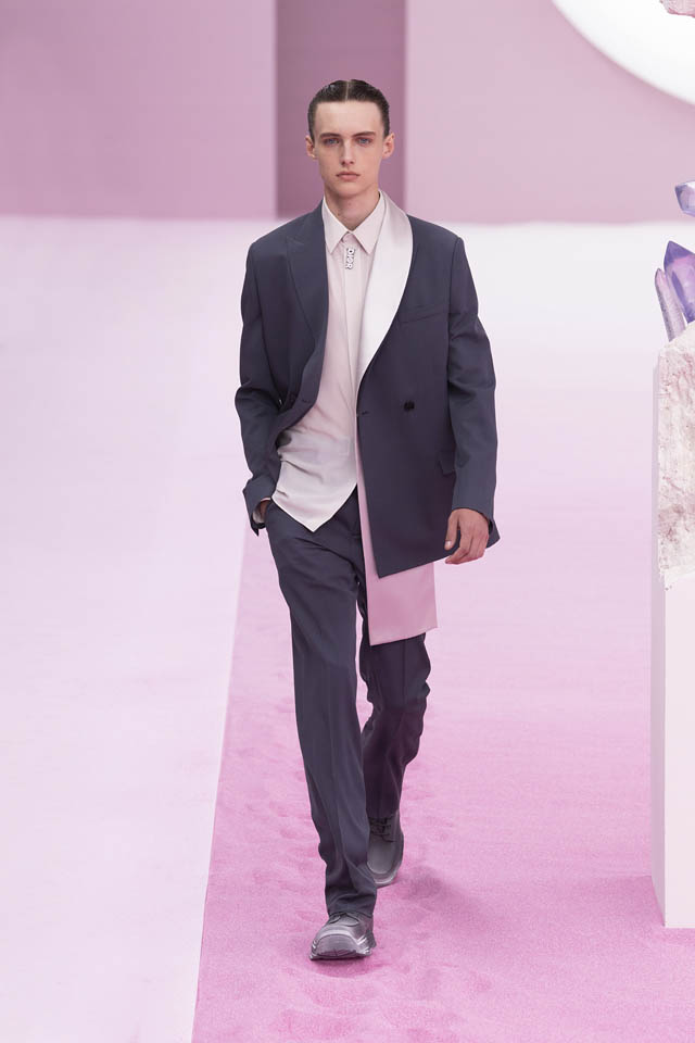 Dior Men Summer 2020 Fashion Show Is A Modern Spiritual Experience